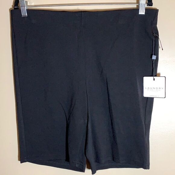 Laundry by Shelli Segal Black Shorts NWT - Picture 1 of 5